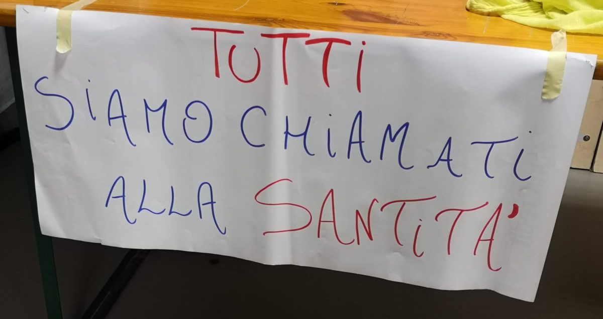 Gesù chiama: sii santo!